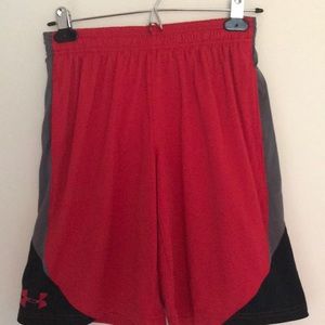 Under Armour youth large shorts